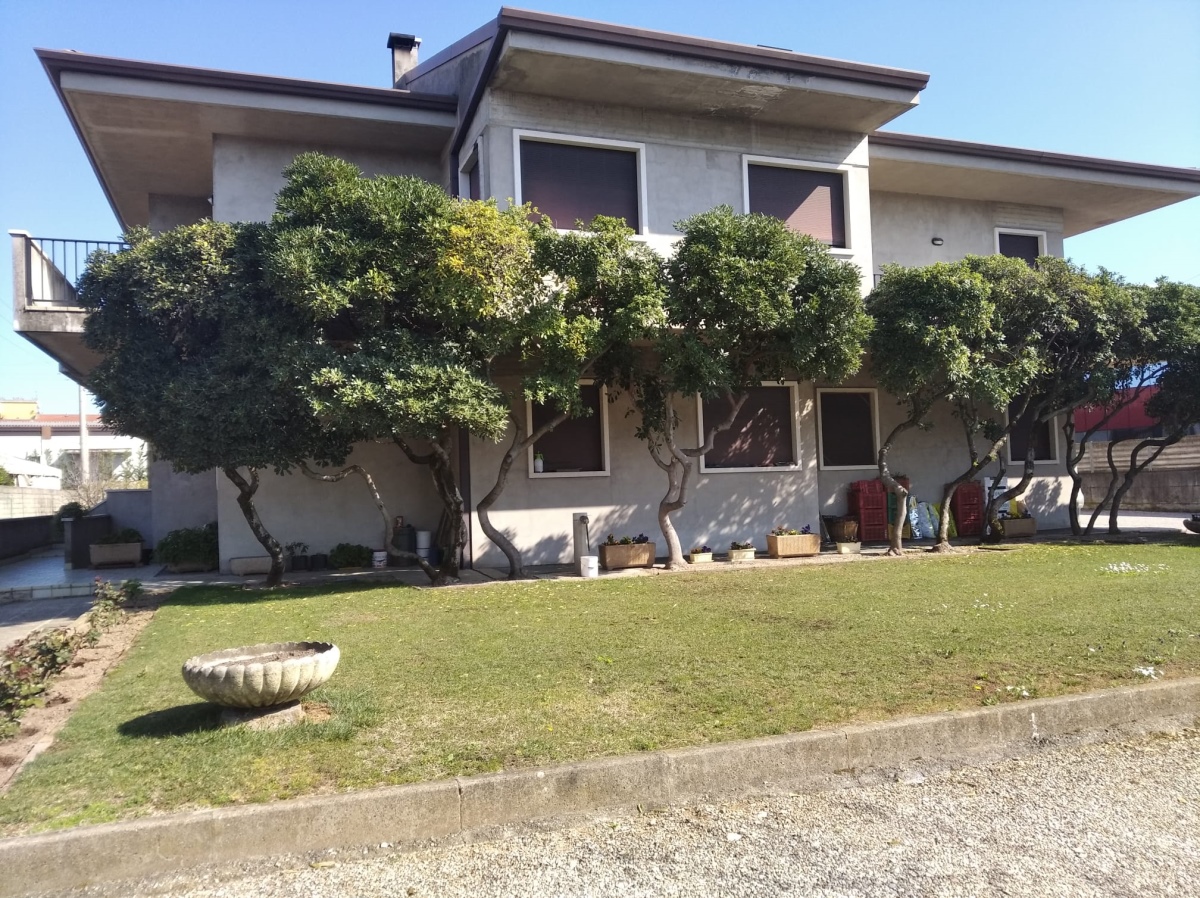  bussolengo vendita quart: bussolengo polo immobiliare verona